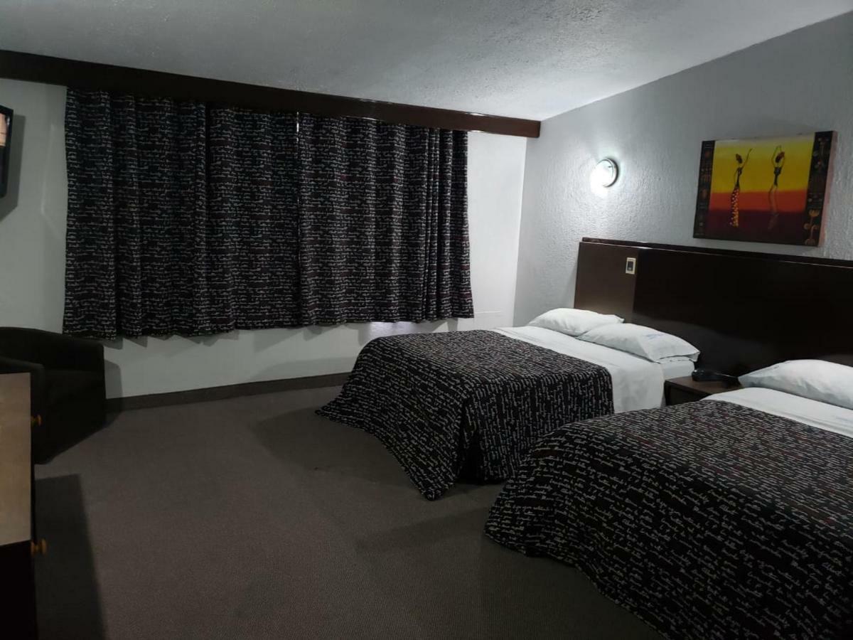 Hotel Aeropuerto Τολούκα Εξωτερικό φωτογραφία